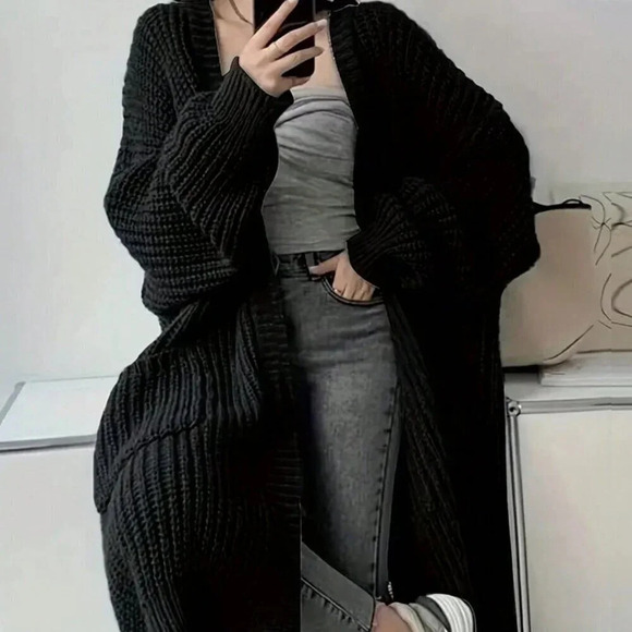 Black Casual Women's Open Front Loose Knit Cardigan - Picture 4 of 5